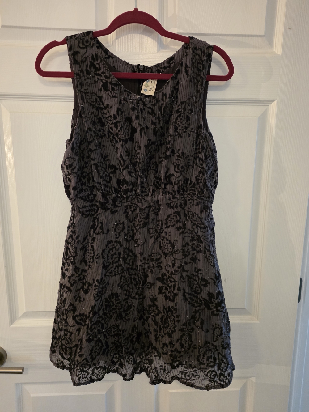 Free People Gray Sleeveless Floral Burnout Mini Dress